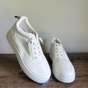 Madden Girl Women's Triple White Platform Shoe Size 9 #006